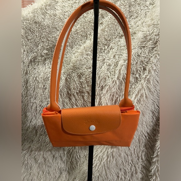 New- Longchamp Le Pliage Club Large Nylon Shoulder Tote Orange - Picture 8 of 9